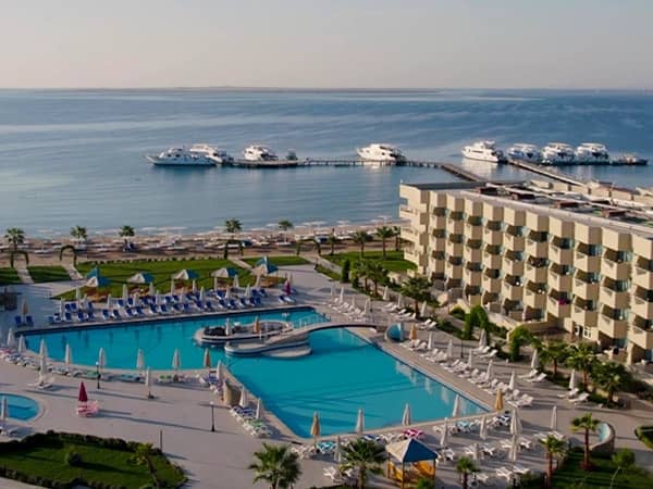 Jauna Coral Travel Group viesnīca Ēģiptē – SEVEN SEAS JOLIE BAY 5*