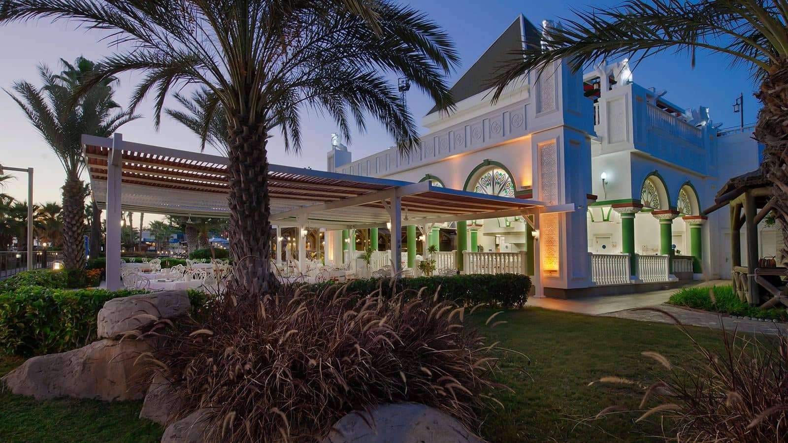 restaurants-la-perla-restaurant