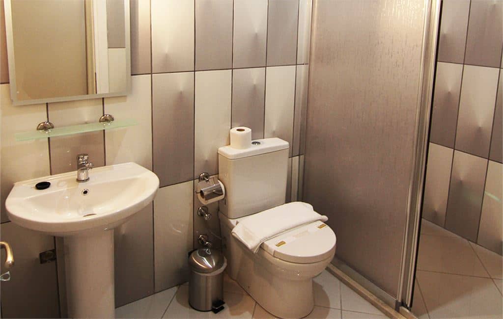 rooms-standard-room