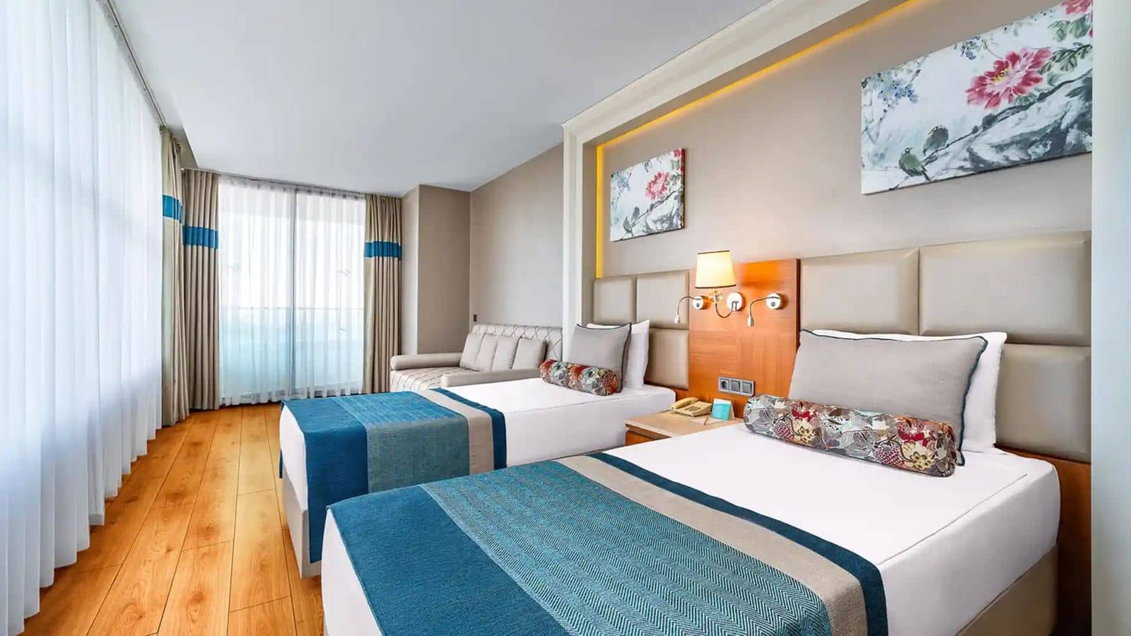 rooms-family-room