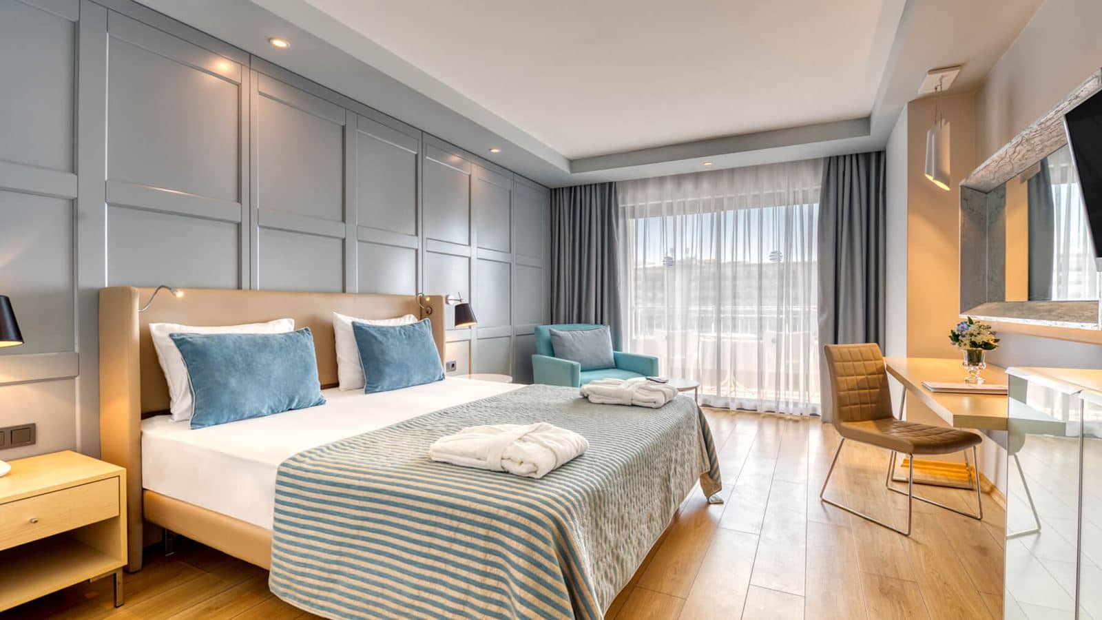 rooms-standard-side-sea-view