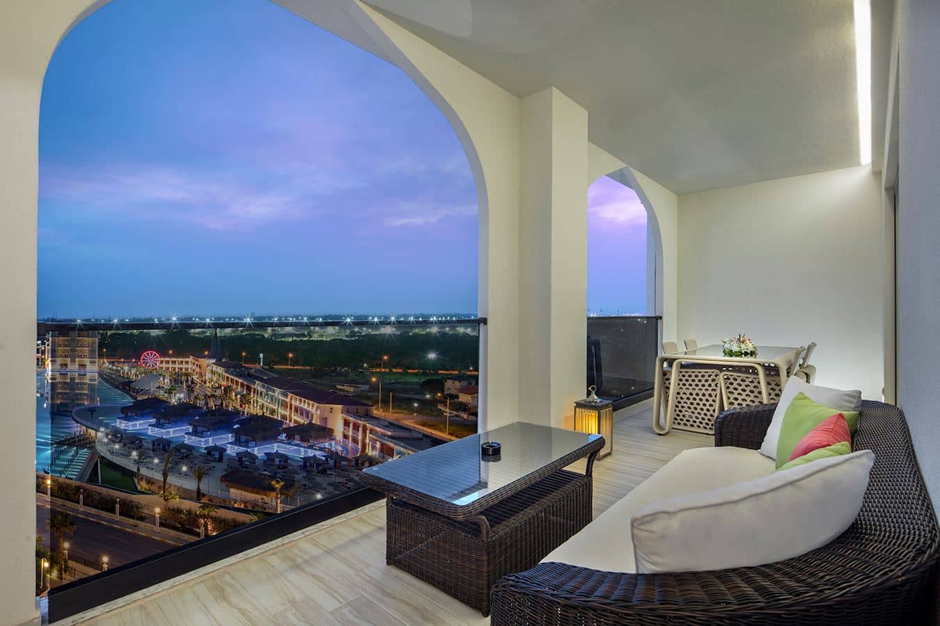 rooms-king-suite