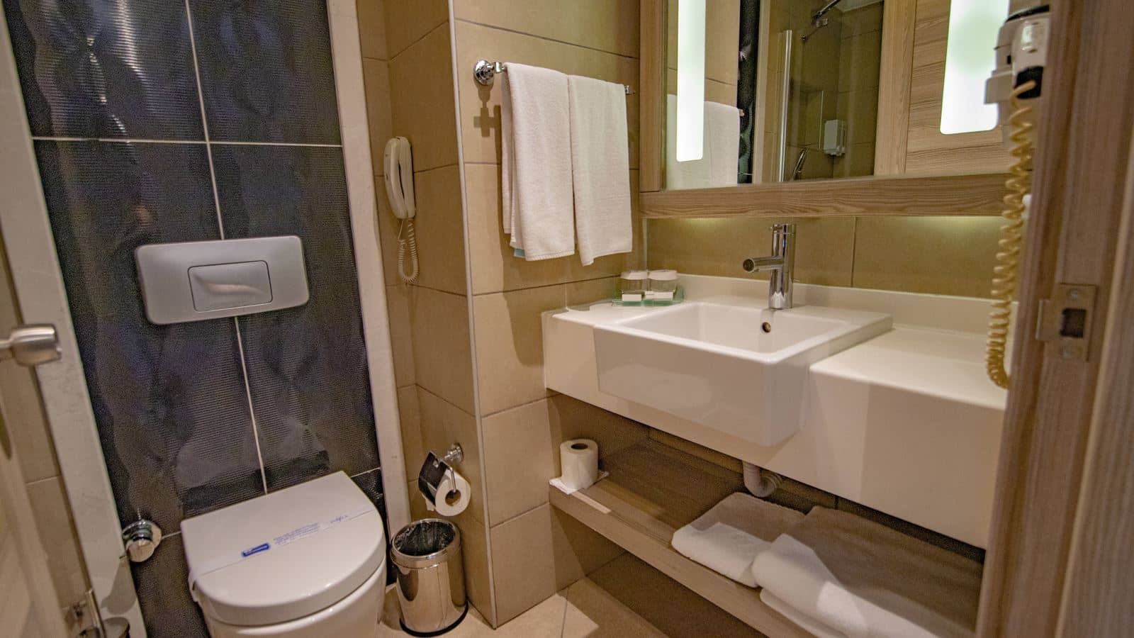 rooms-large-room