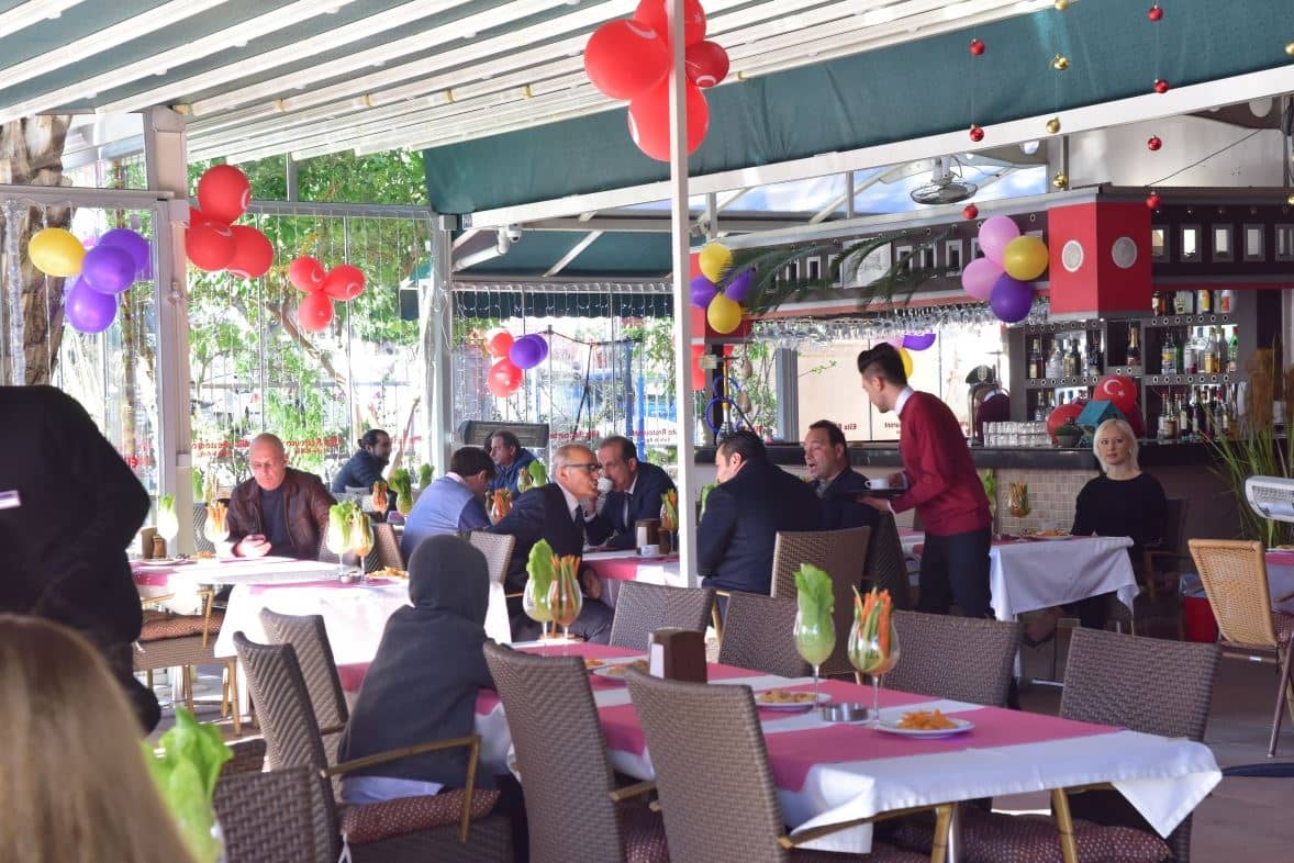 restaurants-main-restoraunt
