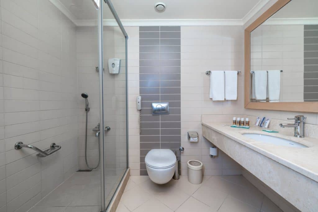 rooms-standard-room-side-sea-view