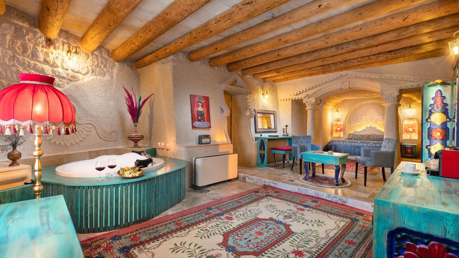 rooms-deluxe-stone-room