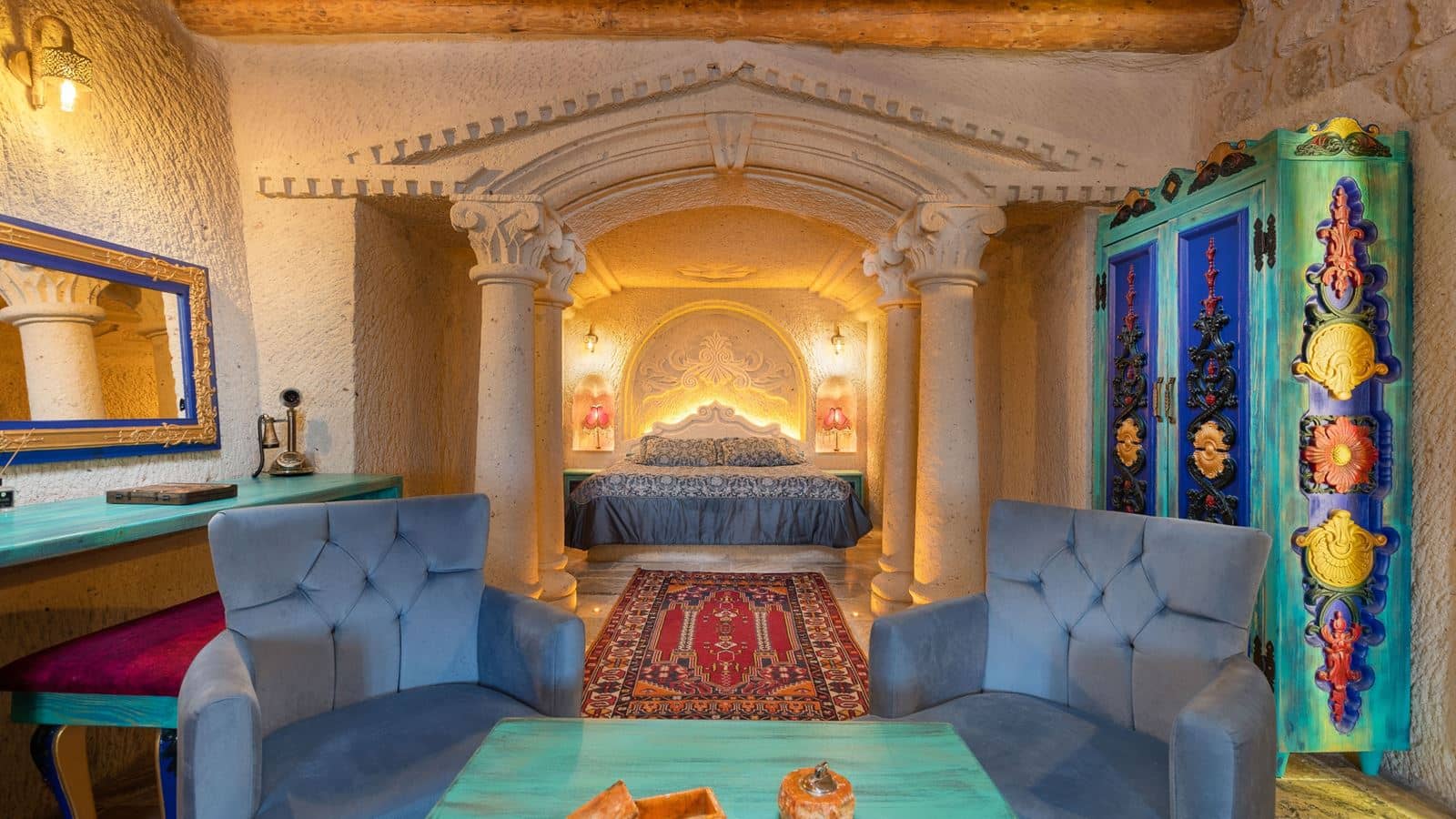 rooms-deluxe-stone-room