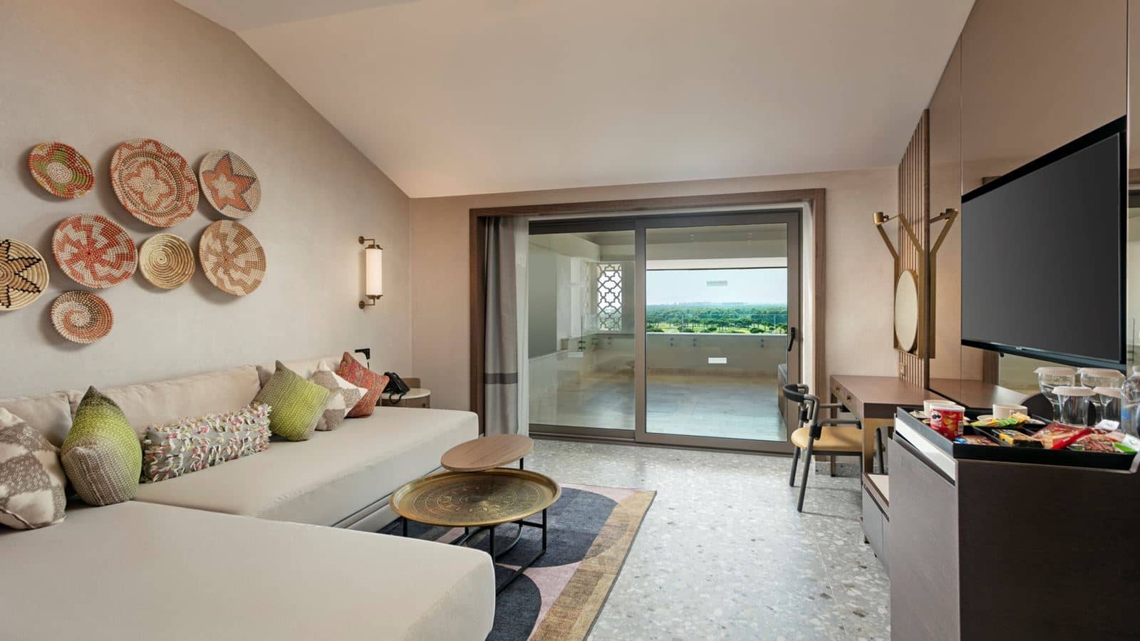 rooms-family-roof-suite-with-jacuzzi