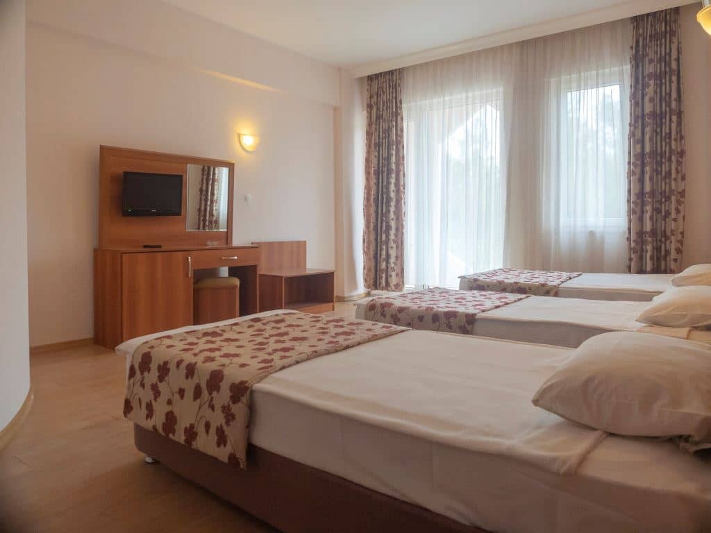 rooms-standart-room