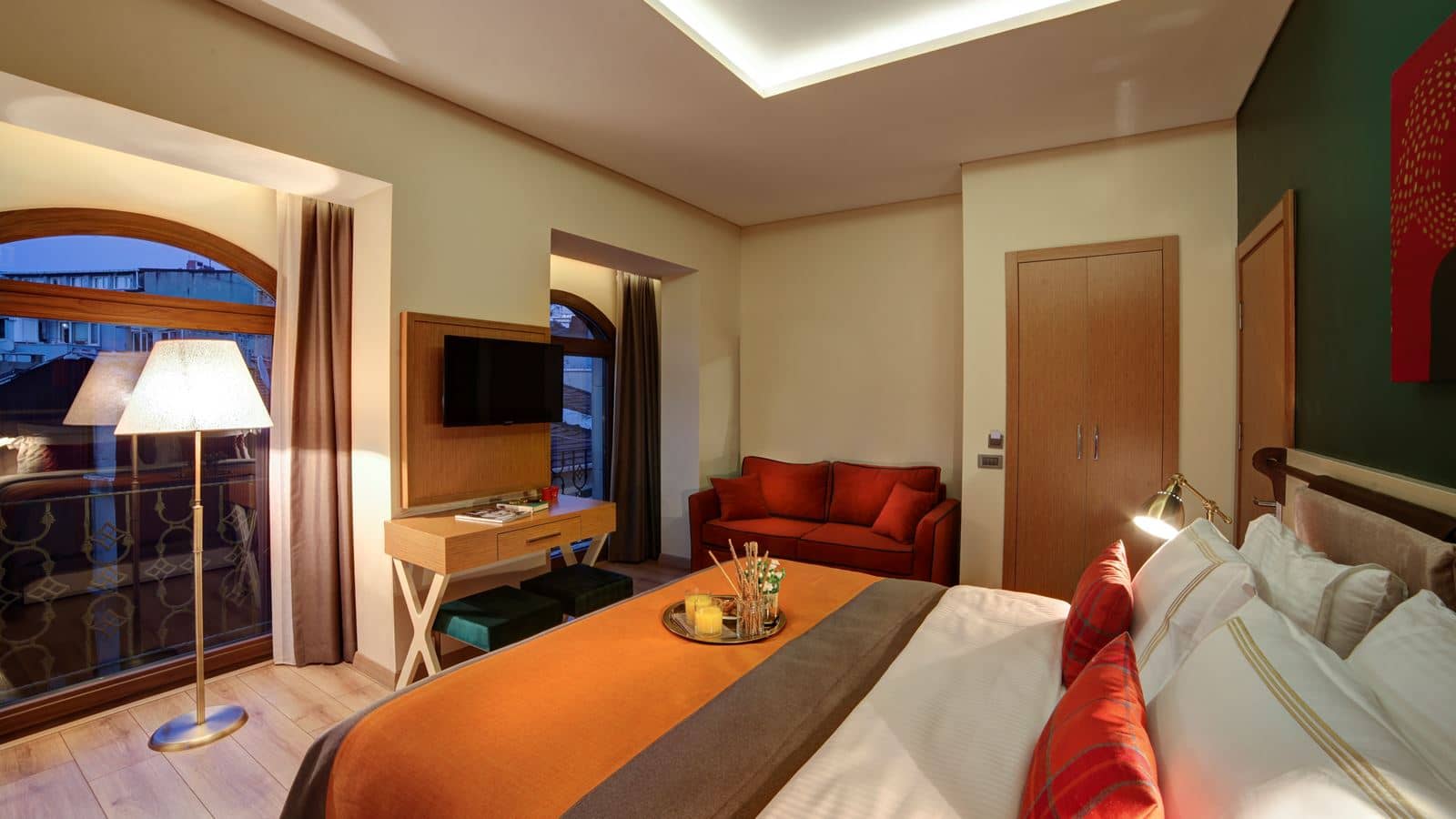 rooms-room-deluxe