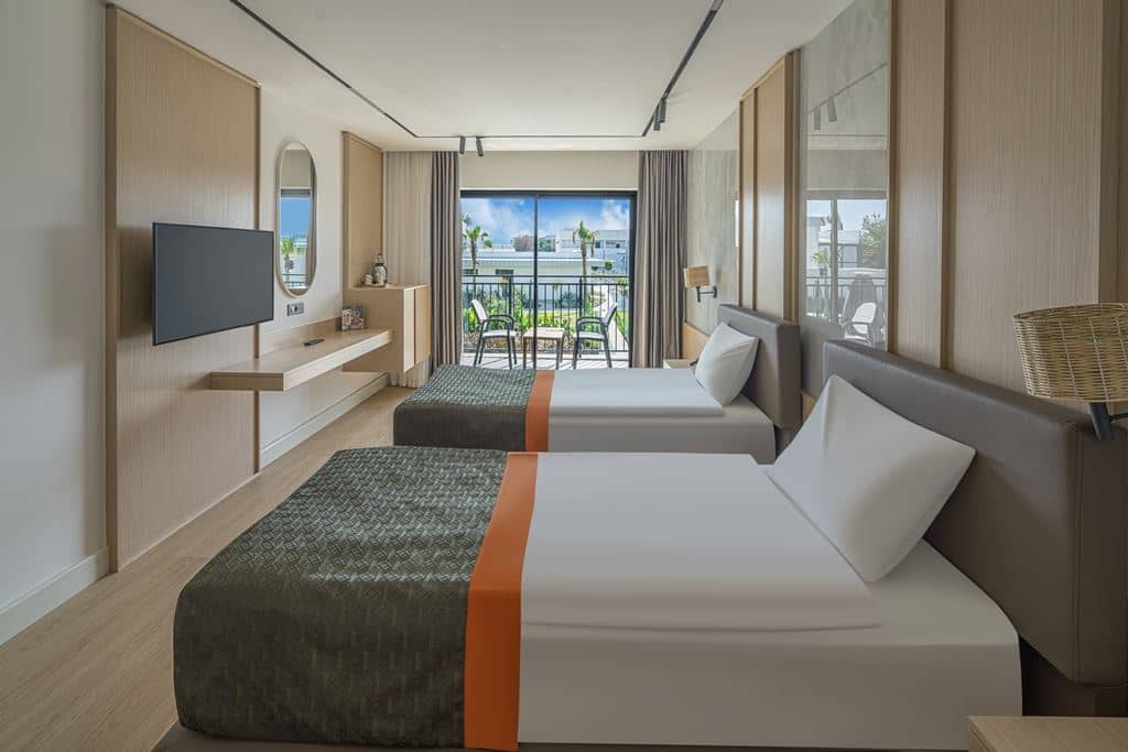 rooms-executive-private-pool-suite-3-bedroom