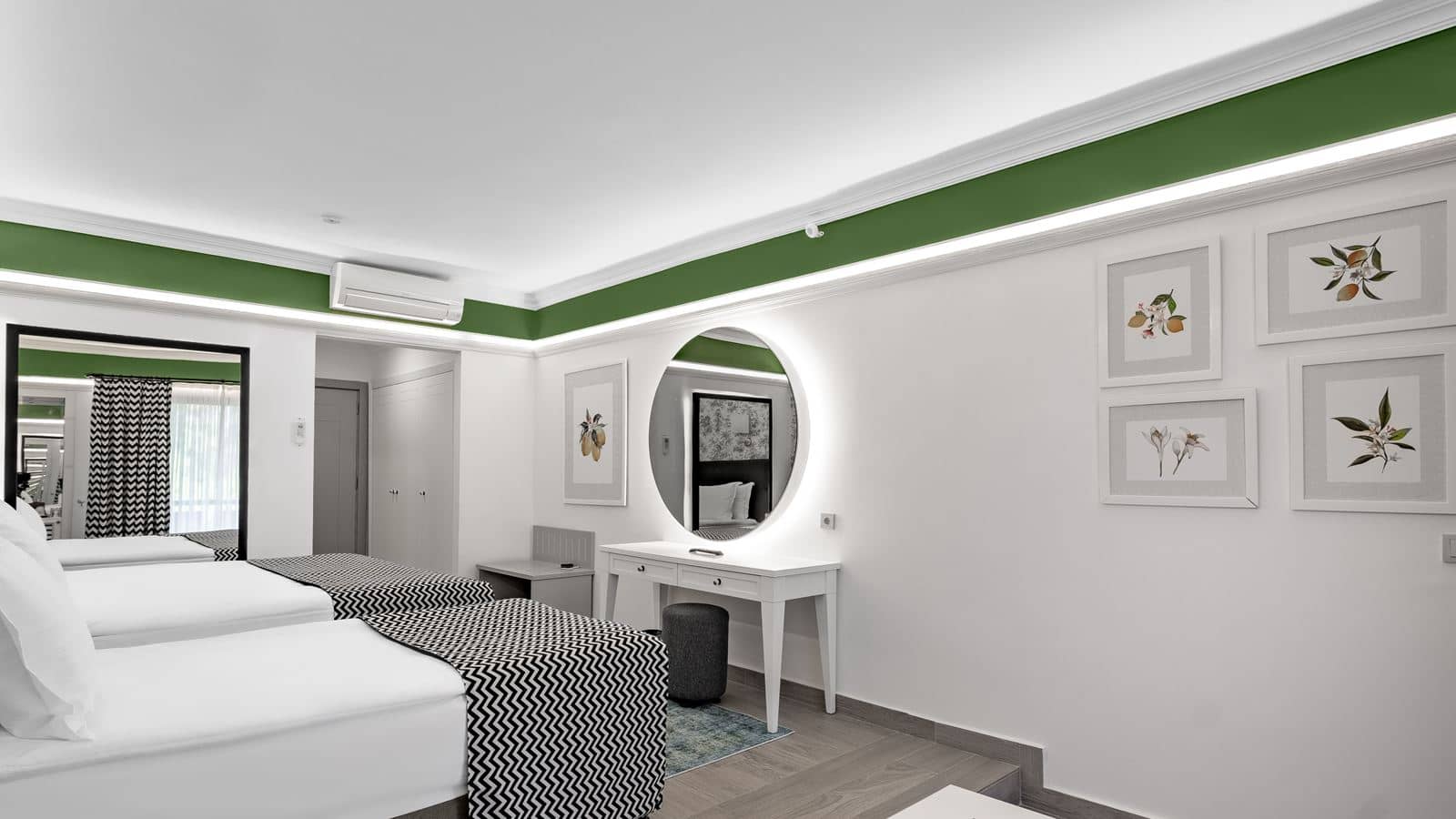 rooms-sea-villa-standard-room