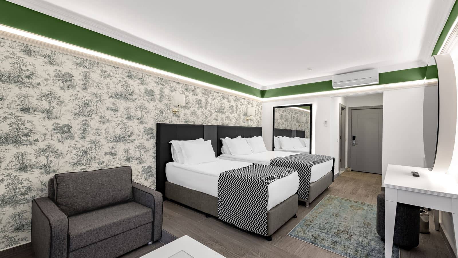 rooms-sea-villa-standard-room