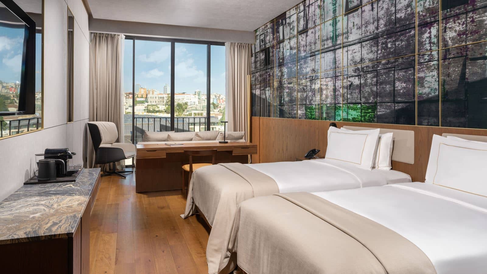 rooms-premium-room-partial-sea-view
