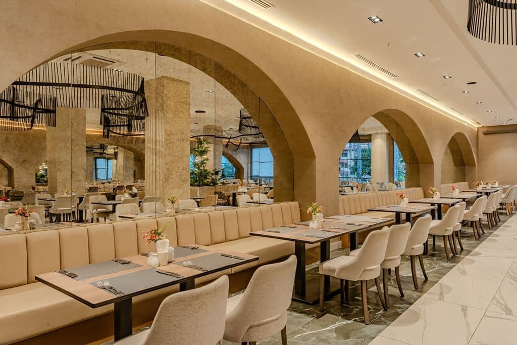 restaurants-main-restaurant