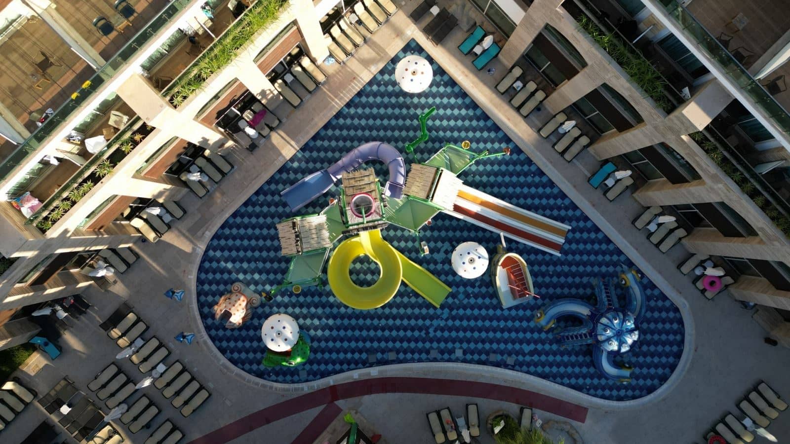 water-park-water-park