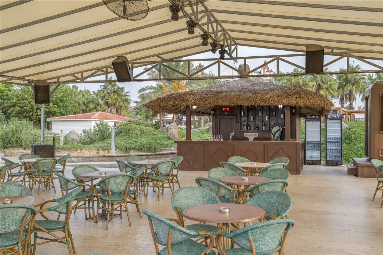 bars-beach-bar
