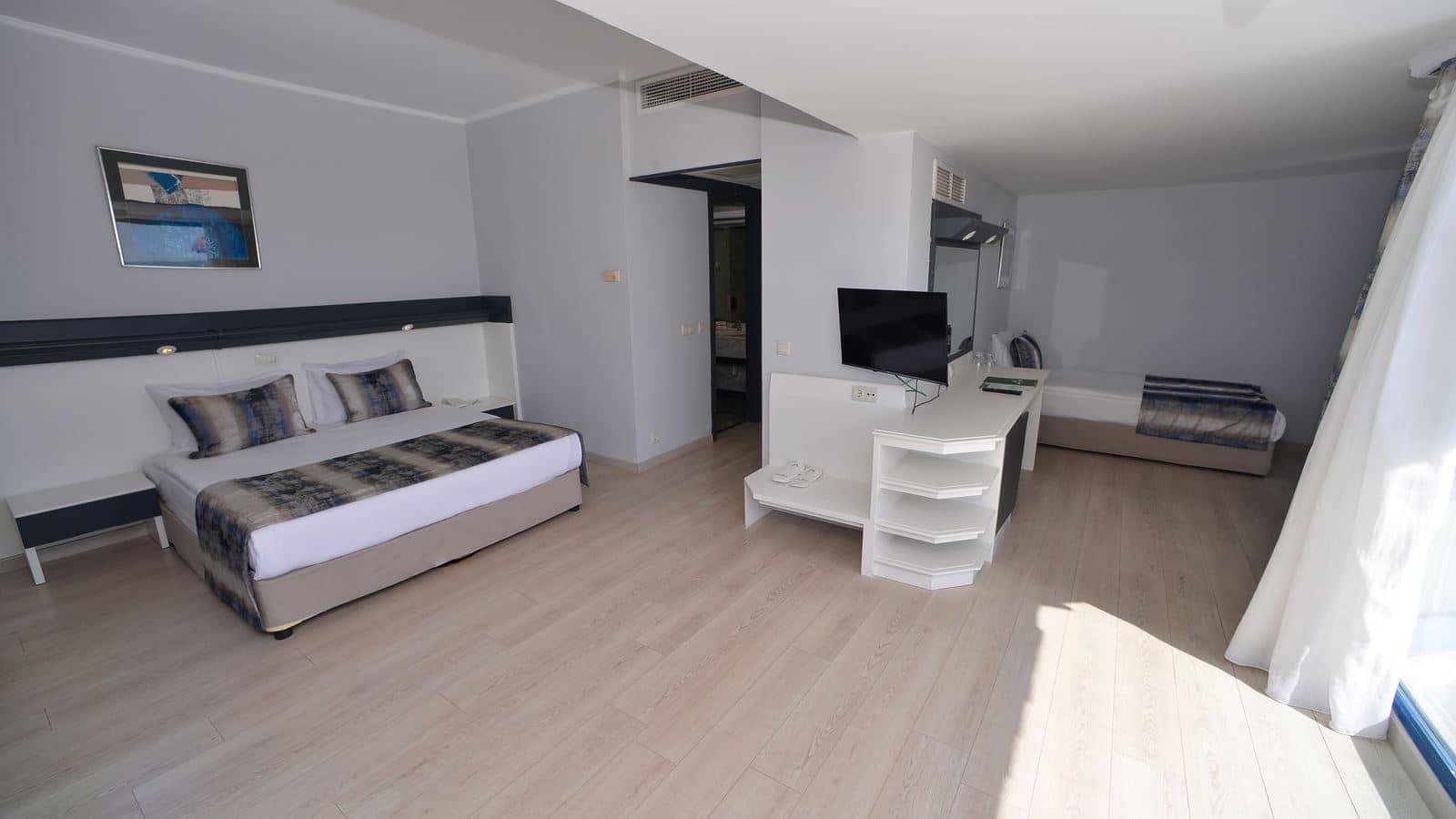 rooms-terace-suit-sea-view