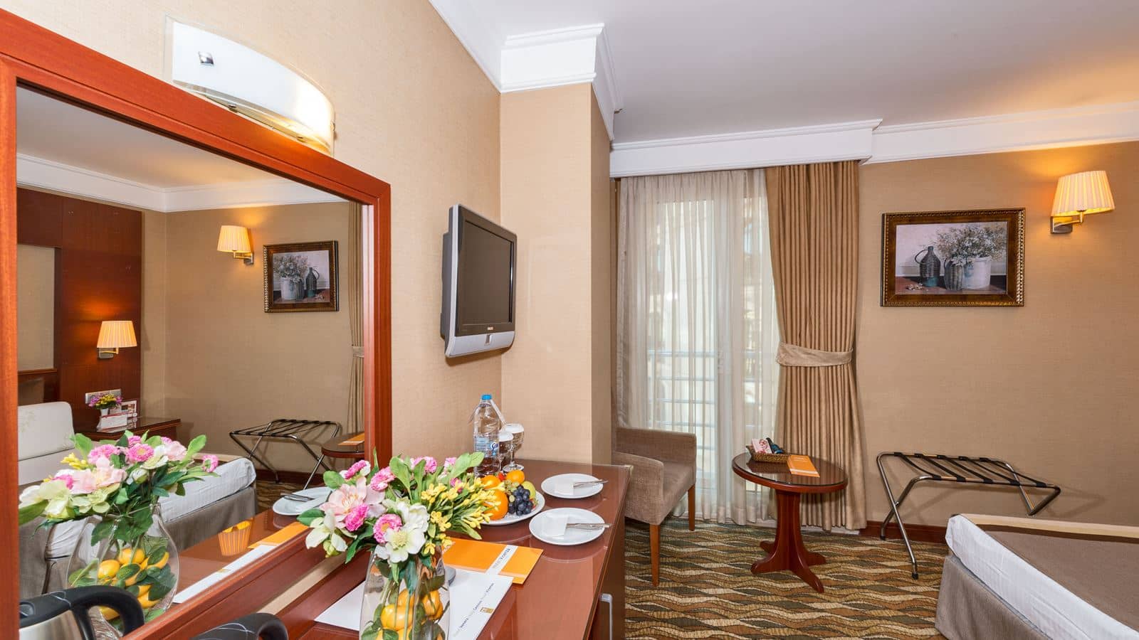 rooms-family-room-standard