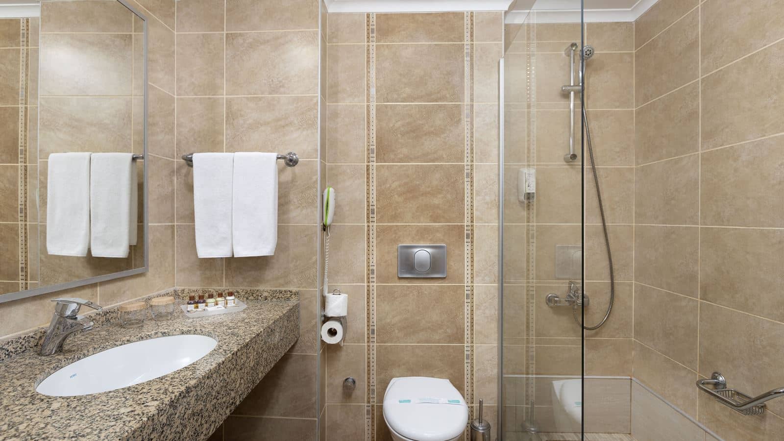 rooms-standard-room