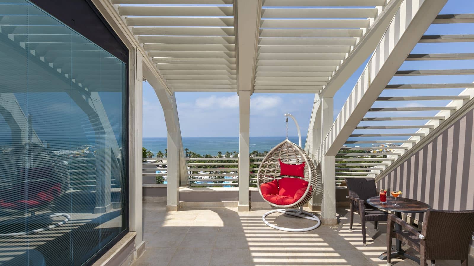 rooms-royal-suite