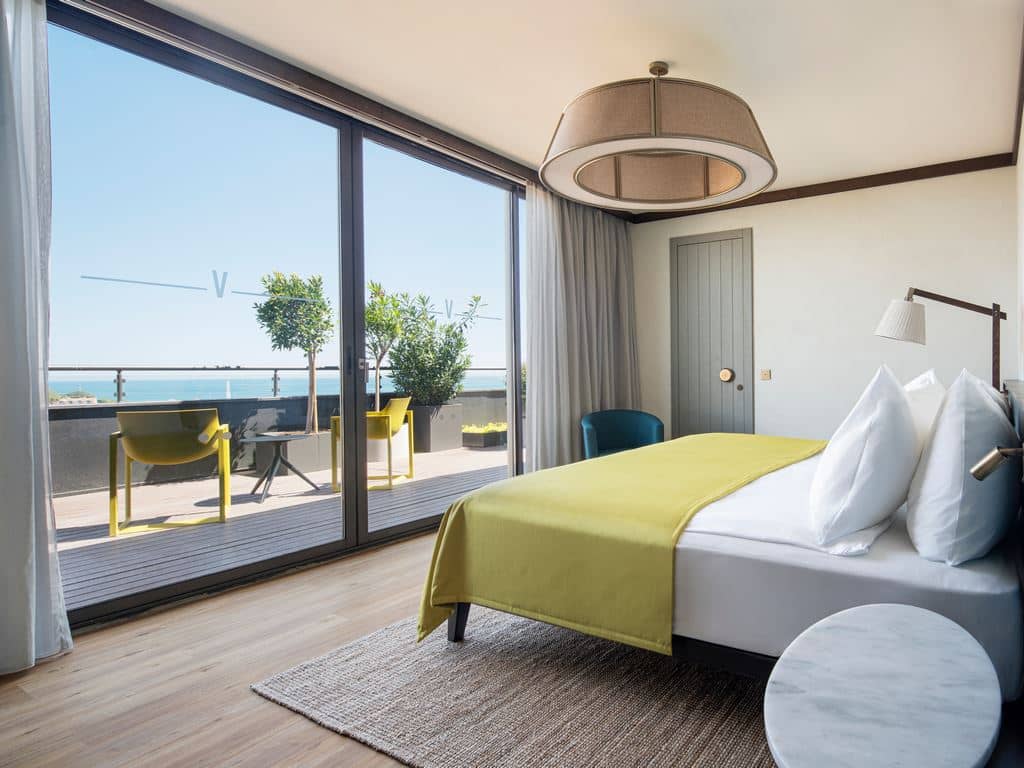 rooms-king-suite