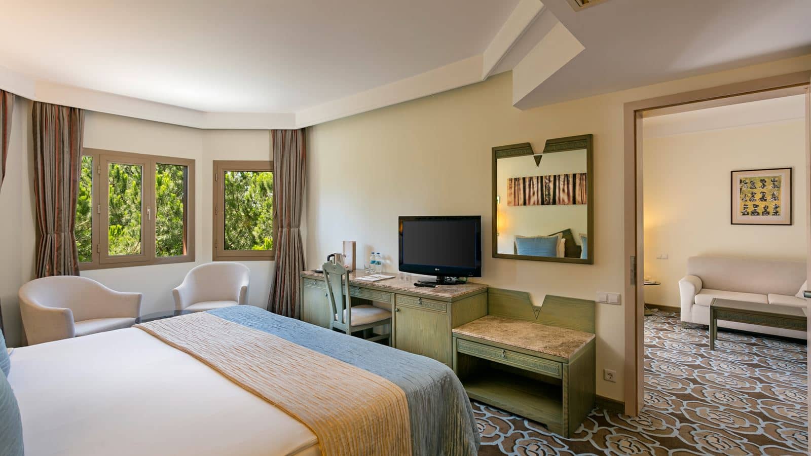 rooms-main-building-junior-suite-garden-view
