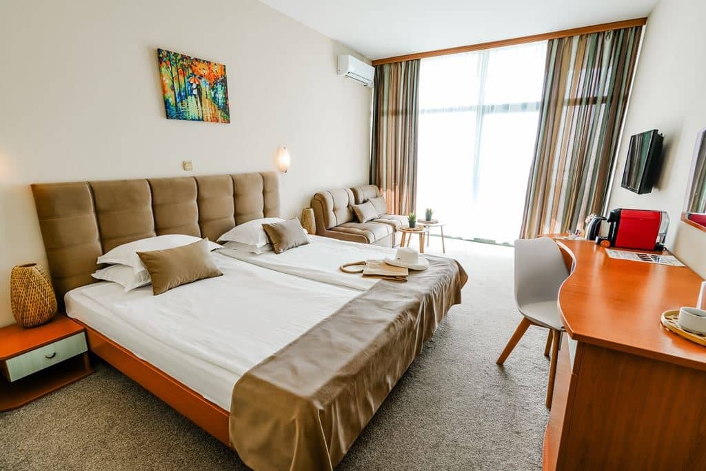 rooms-double-park-room-2+2