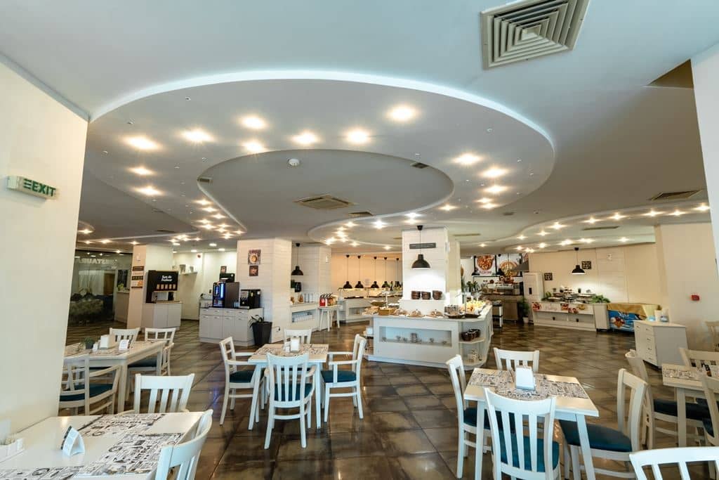 restaurants-restaurants