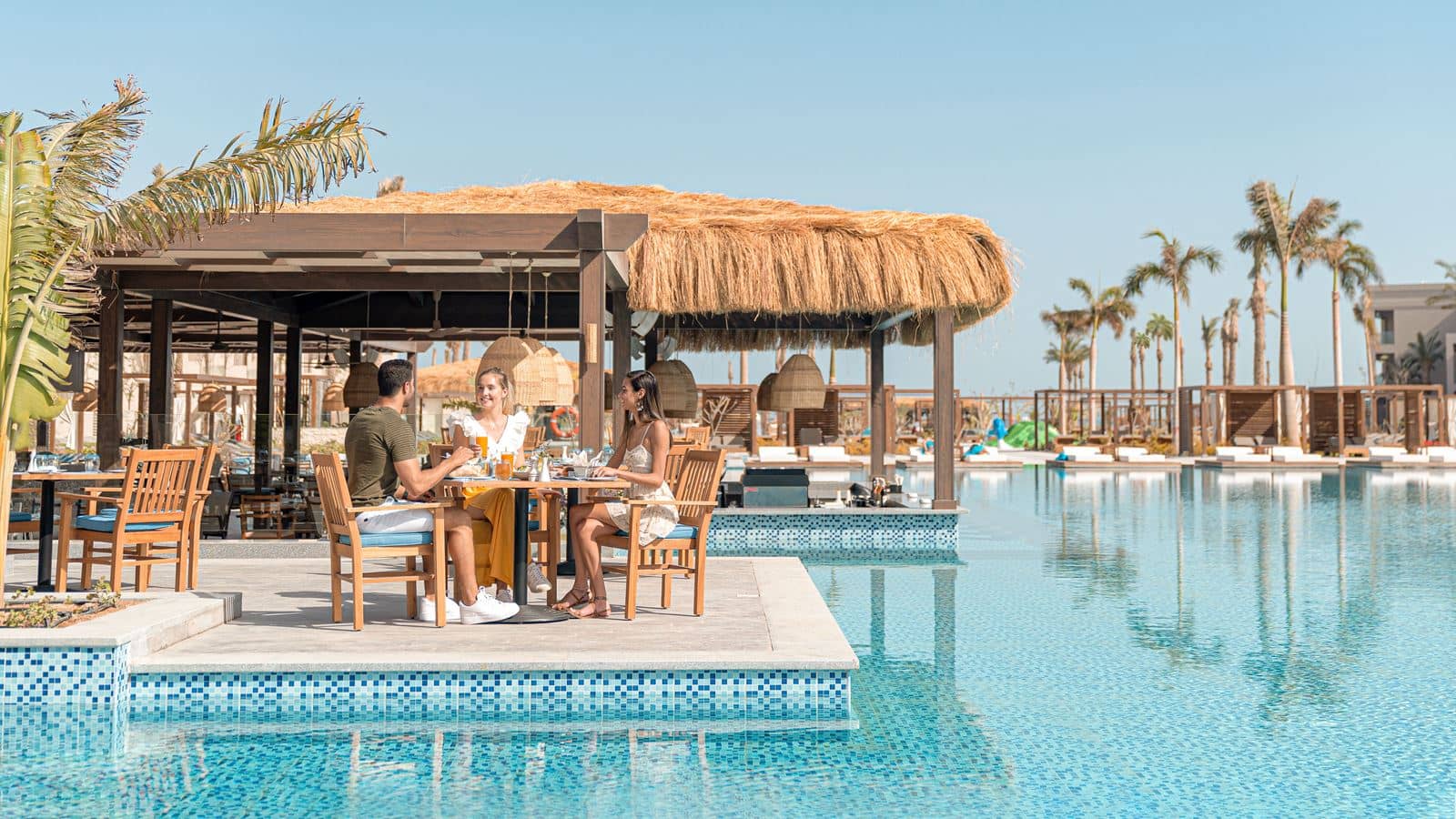 bars-cabana-pool-bar