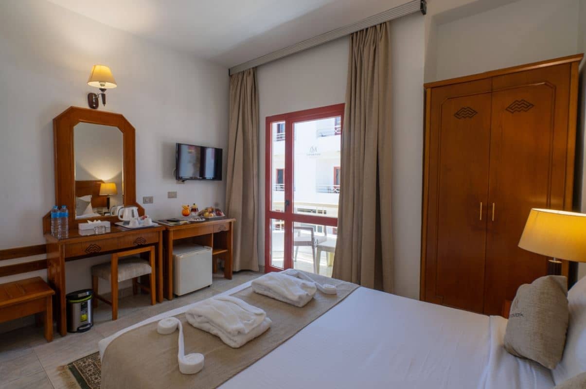 rooms-room-standard