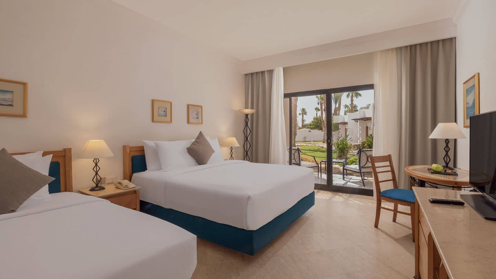 rooms-sea-side-view