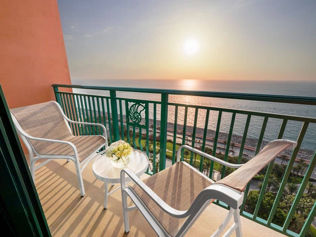 rooms-room-imperial-club-queen-ocean