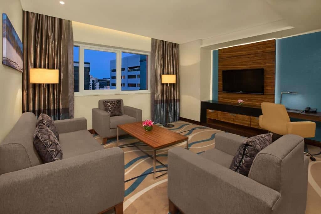 rooms-one-bedroom-suite