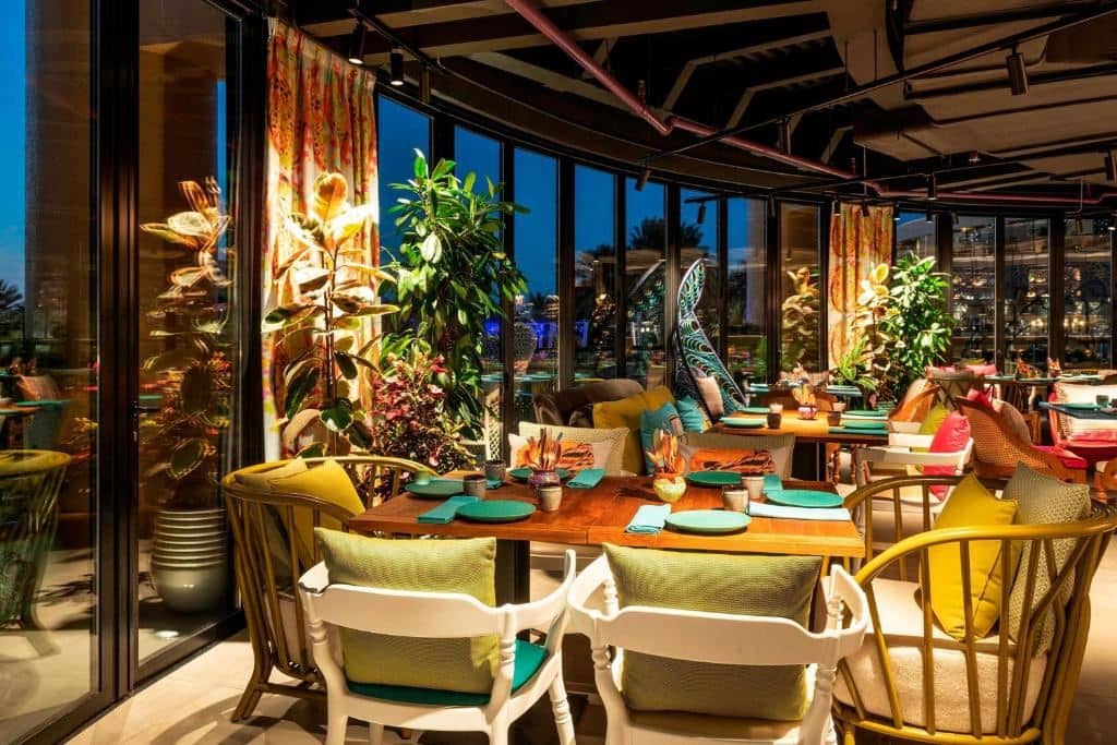 restaurants-restaurants