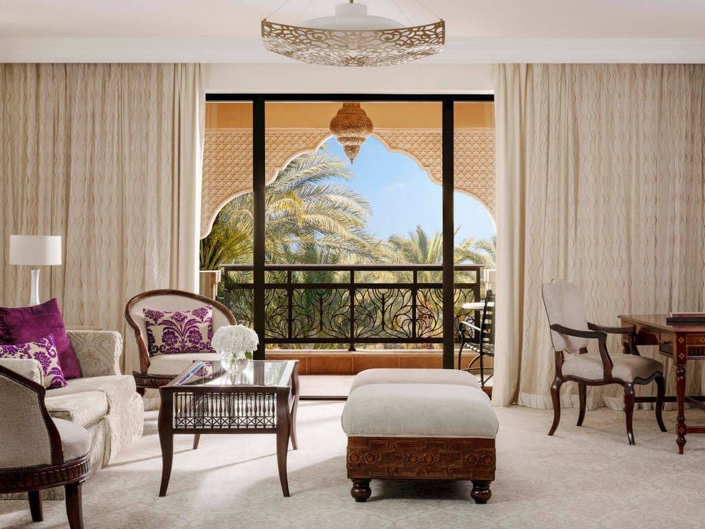 rooms-executive-suite
