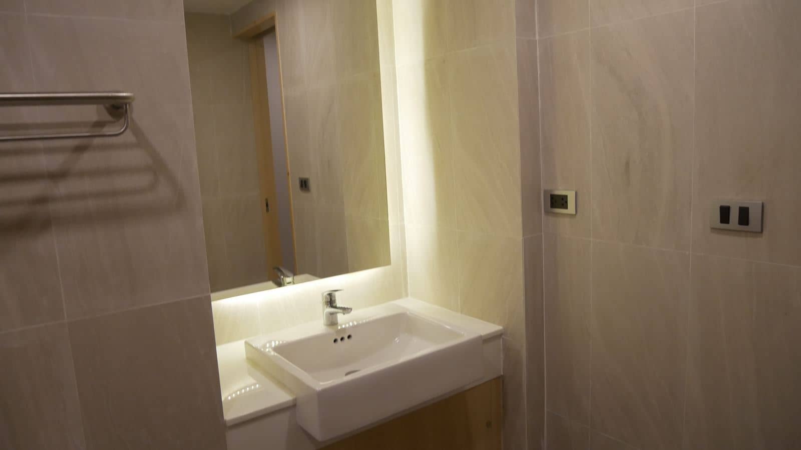 rooms-2-bed-room-cozy