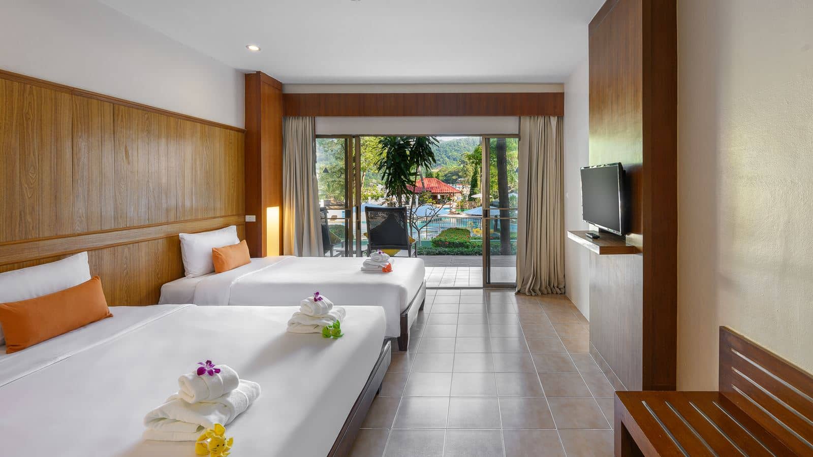 rooms-family-triple-plus-room