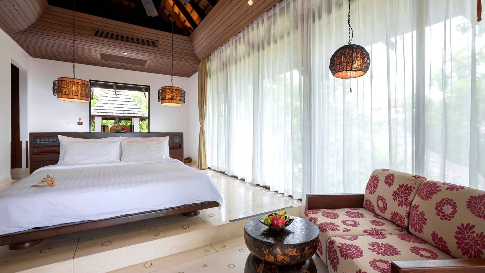 rooms-deluxe-villa