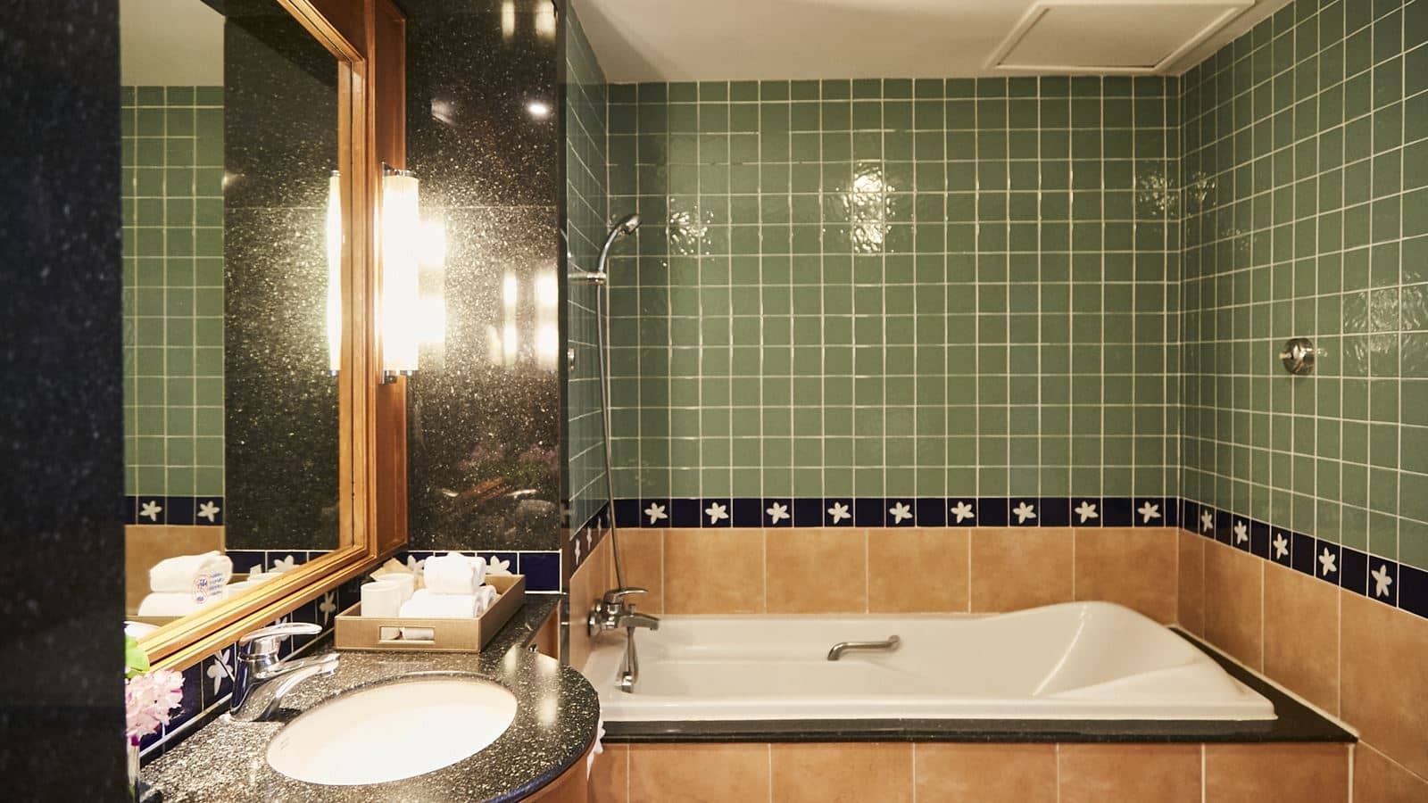 rooms-suite-room