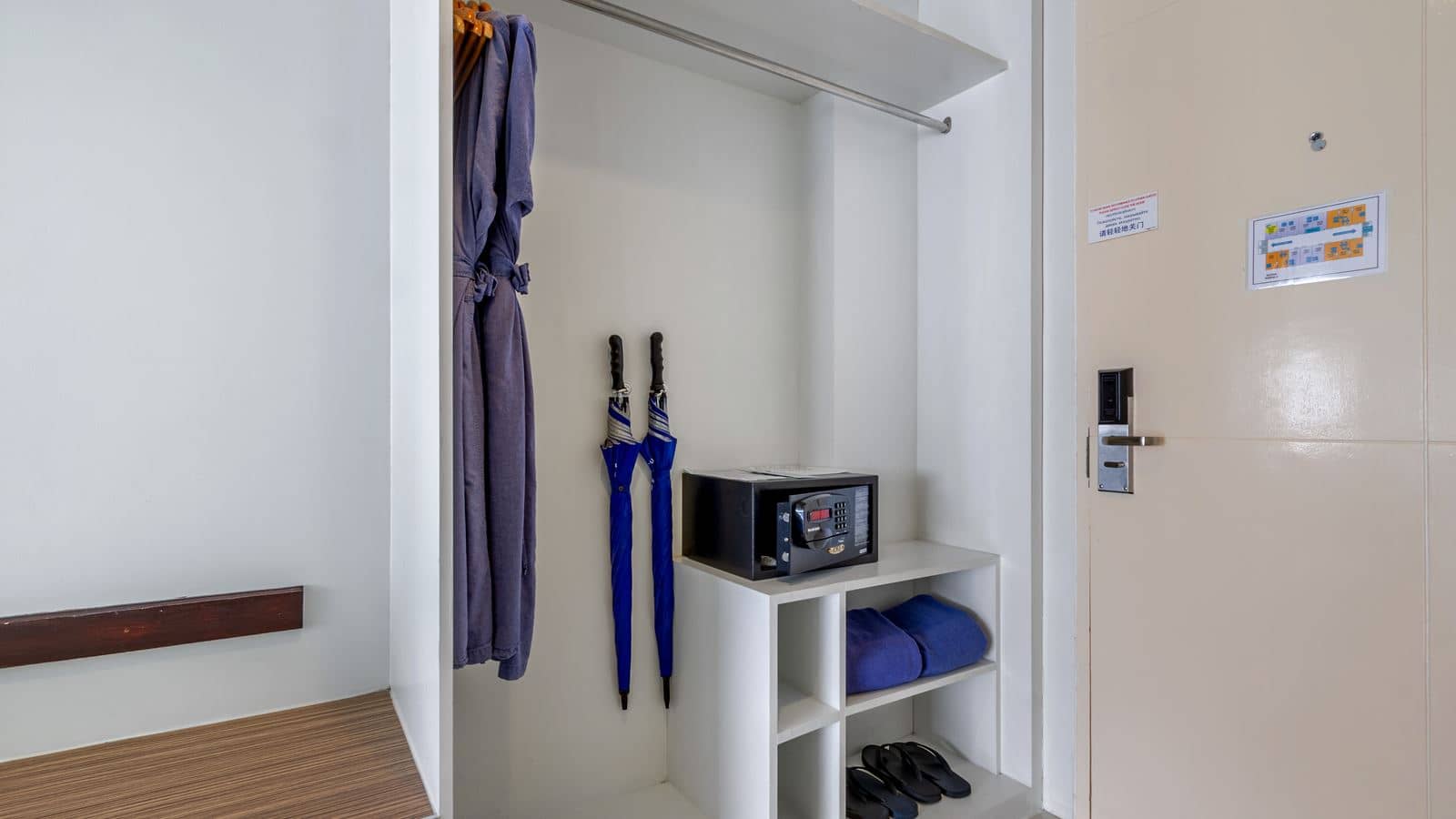 rooms-view-pent