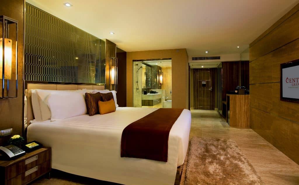 rooms-deluxe-king