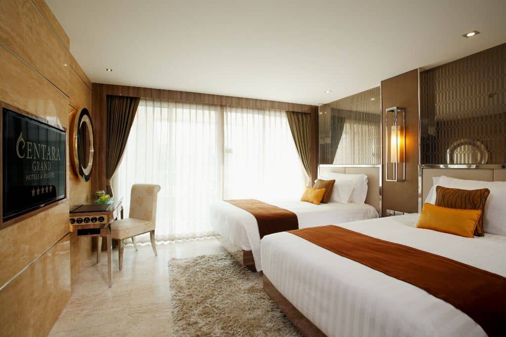 rooms-deluxe-king