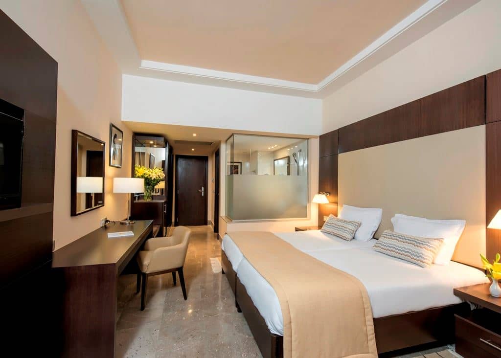rooms-room-double-star-prestige-garden-view