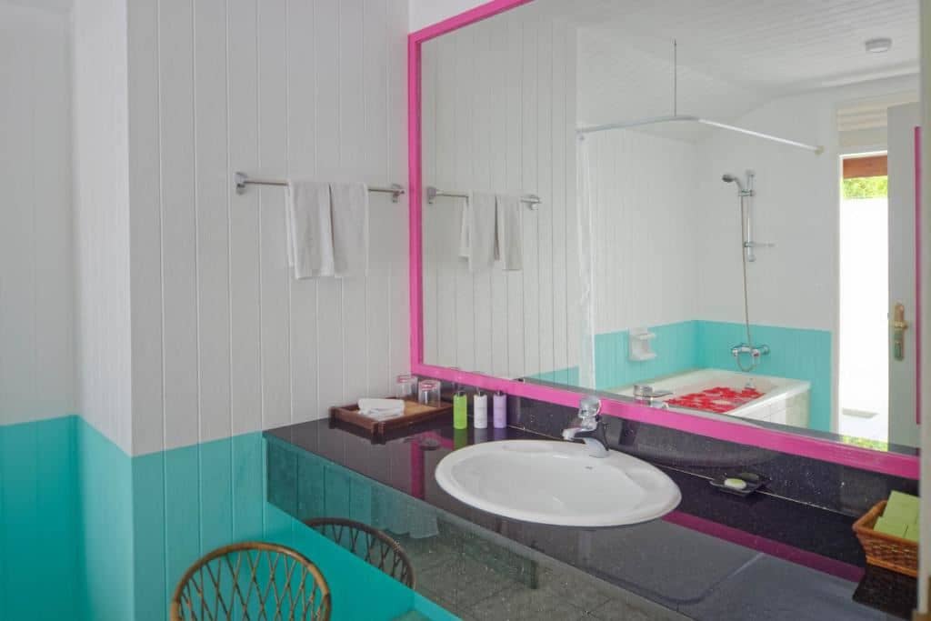rooms-lagoon-beach-villa