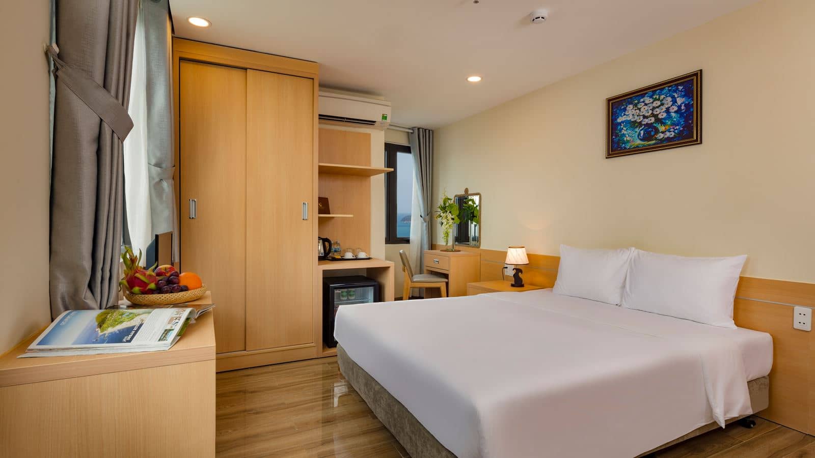 rooms-deluxe-ocean-view