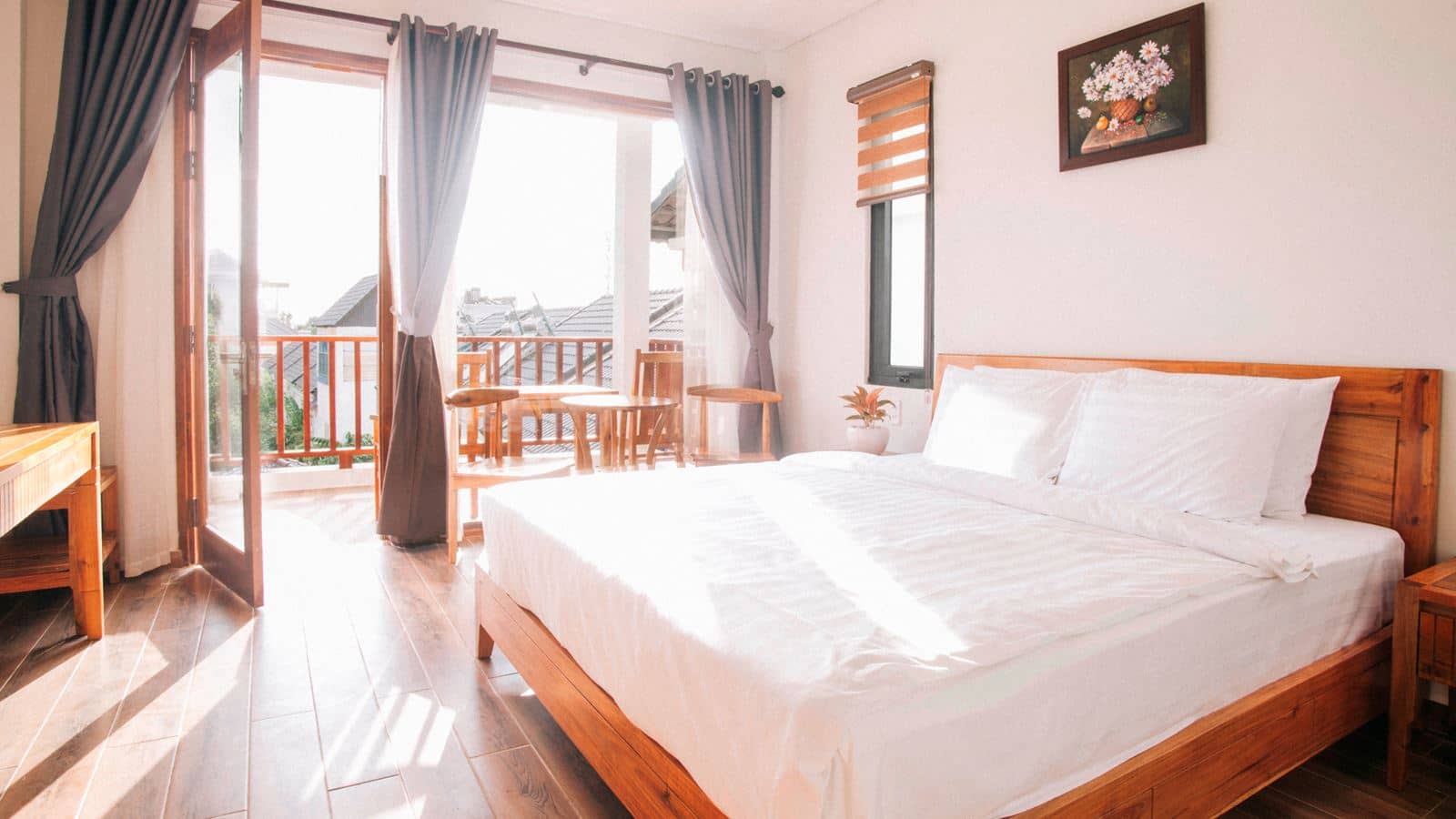 rooms-deluxe-double-room