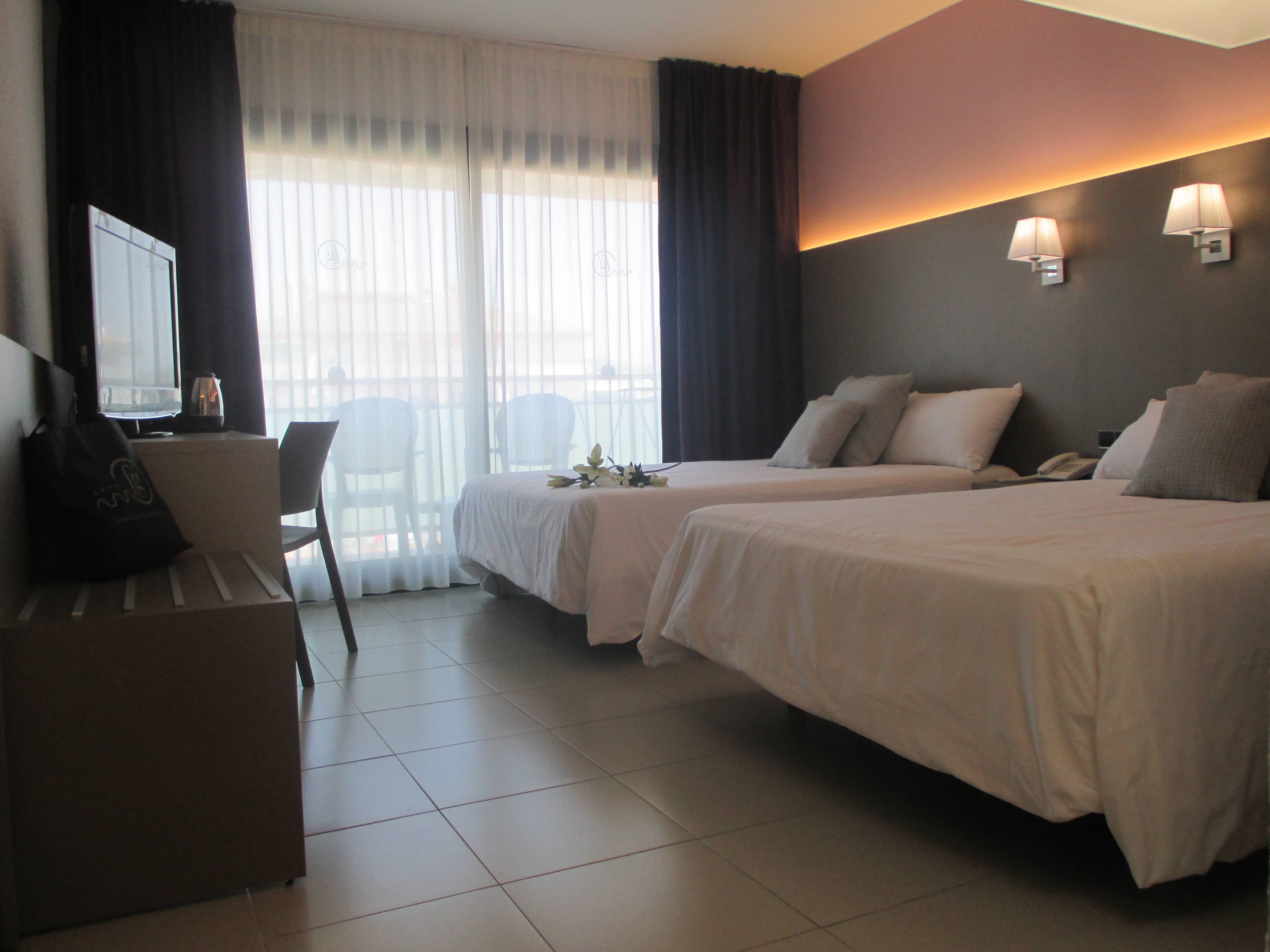 rooms-standard-superior-room-36-floor