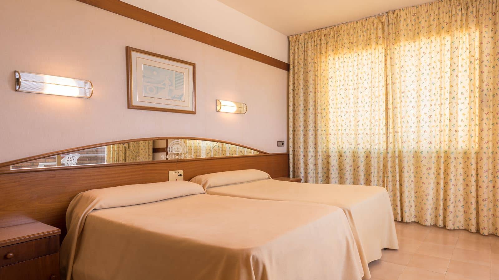 rooms-single-room