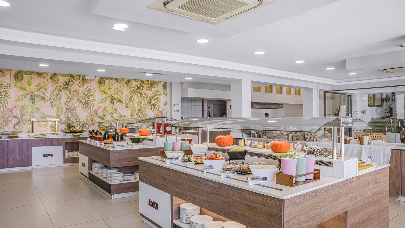 restaurants-main-restaurant
